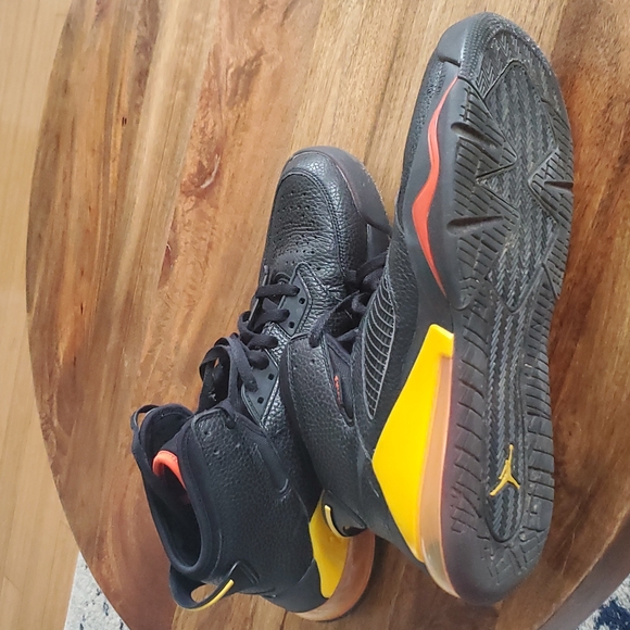 JORDAN MARS 270 ''CITRUS' SIZE 11.5 MEN'S - Picture 4 of 4